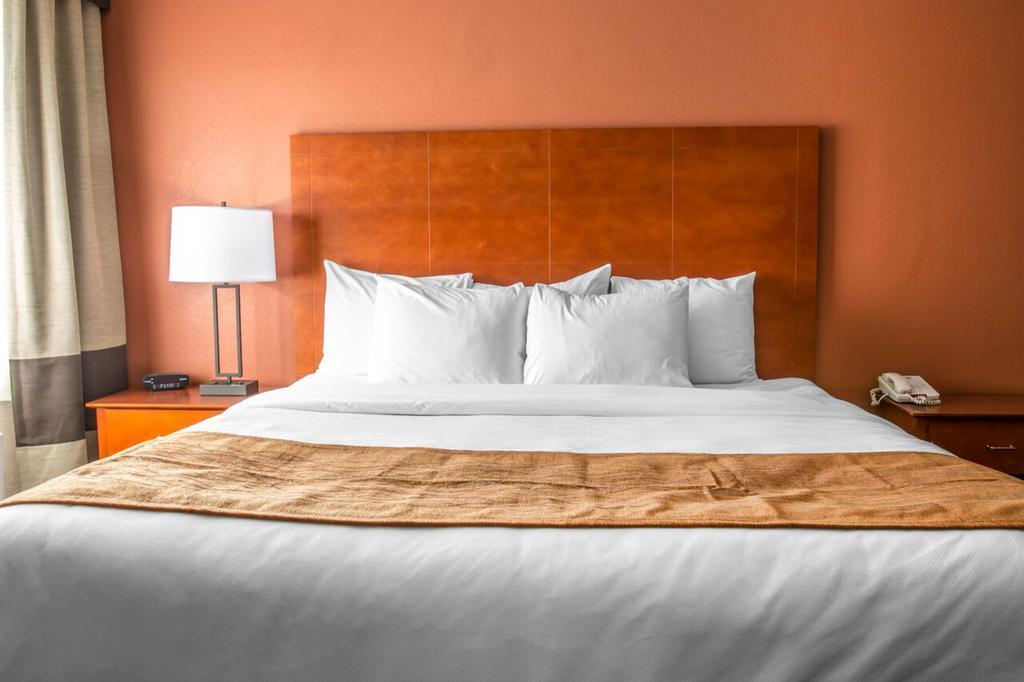 Country Inn & Suites By Radisson, Muskegon, Mi Eksteriør bilde