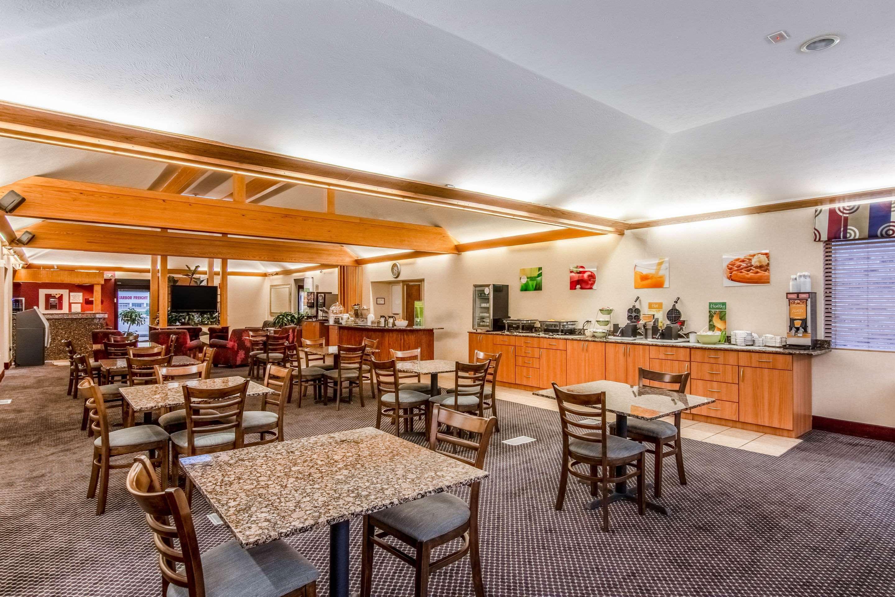 Country Inn & Suites By Radisson, Muskegon, Mi Eksteriør bilde